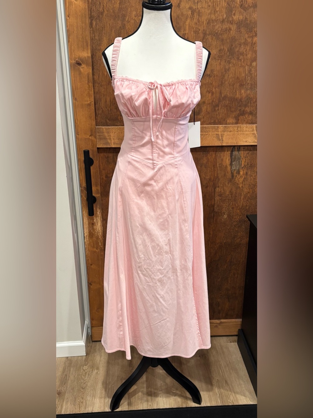 NWT Pink Sleeveless Midi Dress with Sweetheart Bodice
